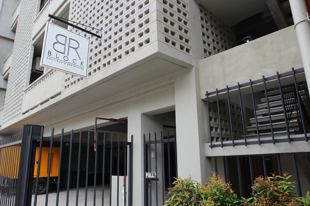 Brblock Boutique And Residences Makati City Екстериор снимка